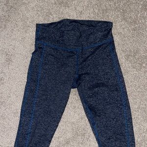 Under Armour DriFit Material Leggings